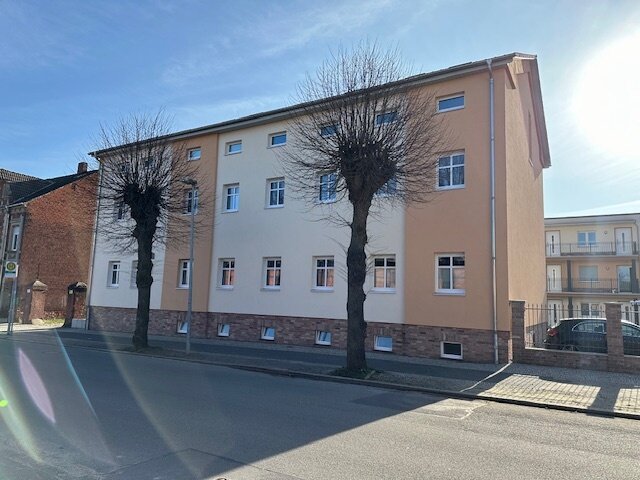 Wohnung zur Miete 982 € 3 Zimmer 109 m²<br/>Wohnfläche ab sofort<br/>Verfügbarkeit Bahnhofstr. 61 Tangermünde Tangermünde 39590