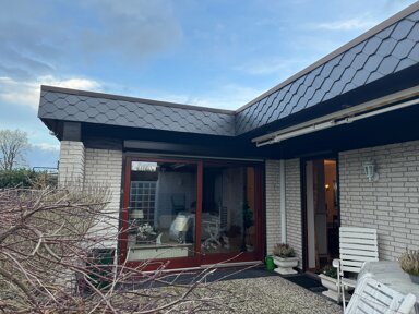 Bungalow zum Kauf 460.000 € 4,5 Zimmer 119,2 m² 403 m² Grundstück frei ab sofort Wahlbezirk 019 Pinneberg 25421