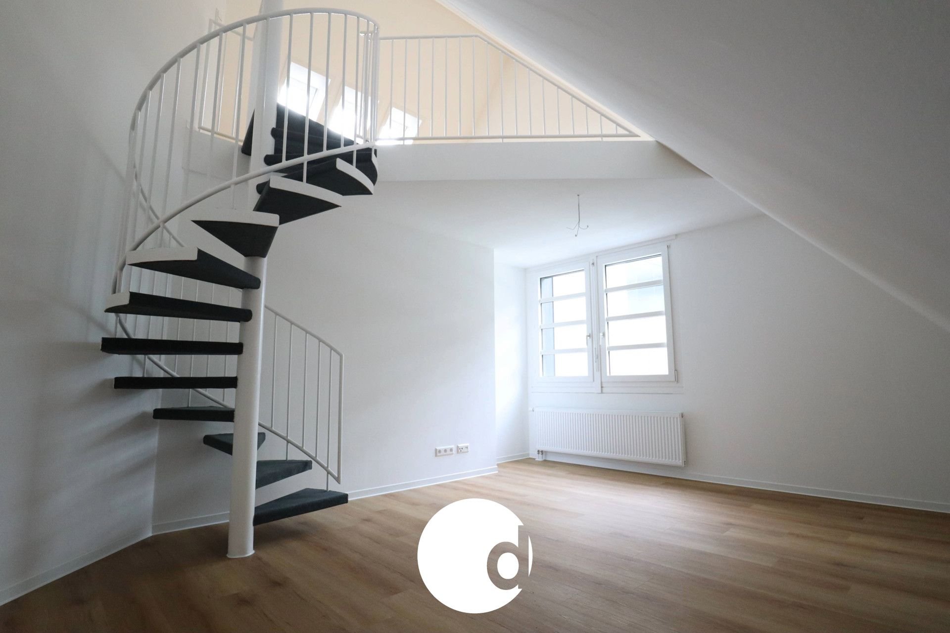 Wohnung zur Miete 1.350 € 2 Zimmer 73,4 m²<br/>Wohnfläche 3.<br/>Geschoss Neue Vorstadt Stuttgart 70173