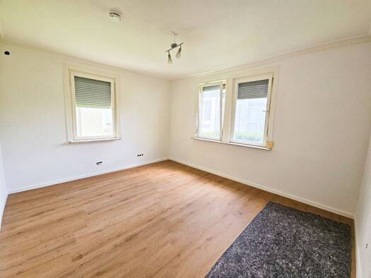 Wohnung zur Miete 890 € 2,5 Zimmer 57 m² frei ab sofort Lorcher Straße 57/1 Stadtgebiet Göppingen 73033