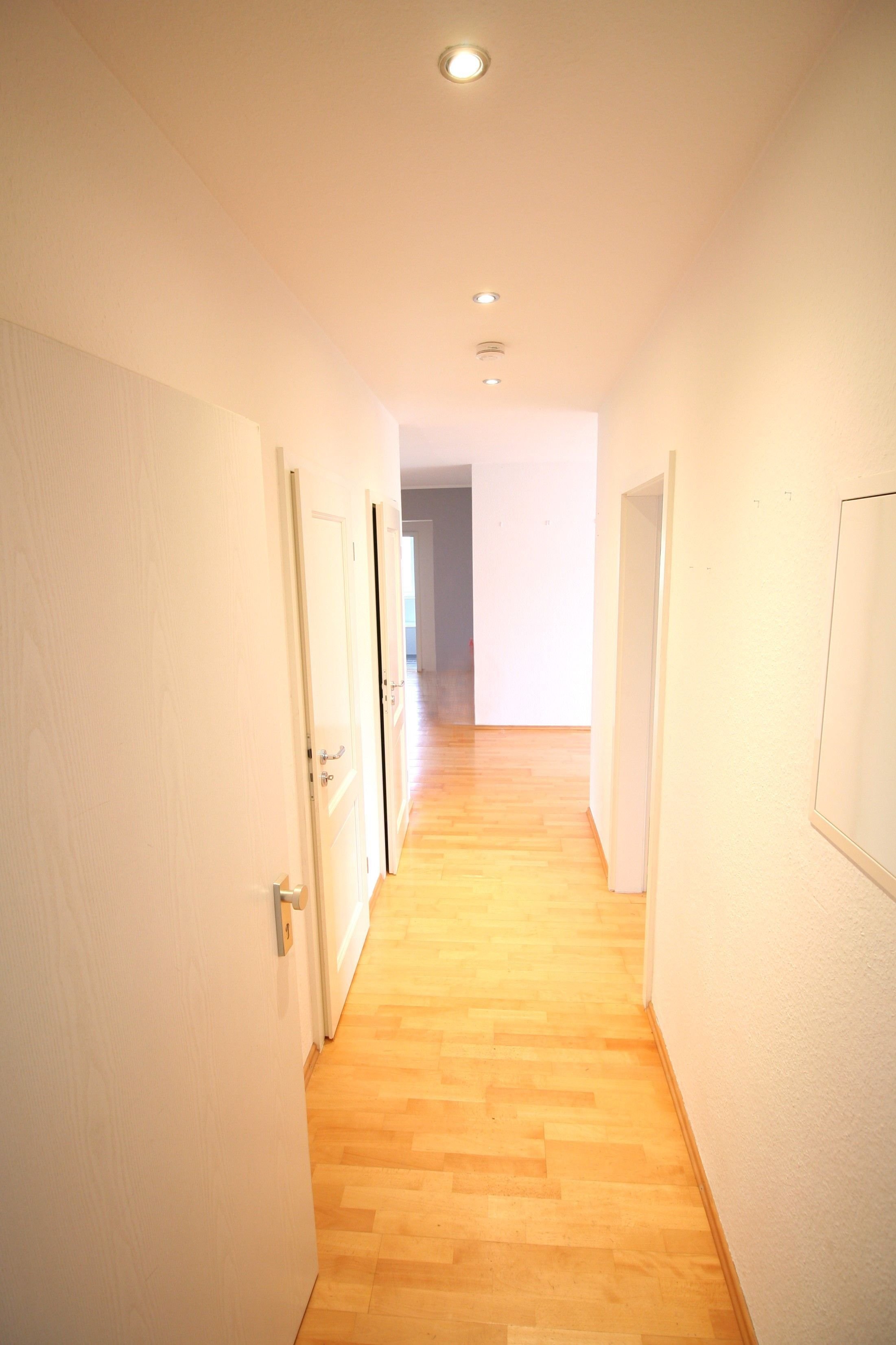 Wohnung zur Miete 1.260 € 4 Zimmer 103 m²<br/>Wohnfläche 2.<br/>Geschoss Veitshöchheim Veitshöchheim 97209