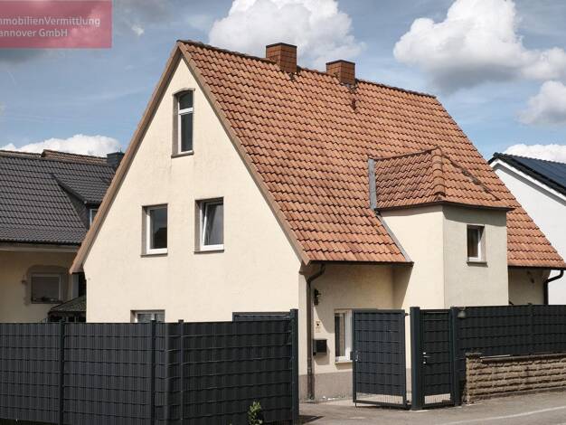 Mehrfamilienhaus zum Kauf 349.000 € 5 Zimmer 147 m² 360 m² Grundstück Neustadt Neustadt am Rübenberge 31535