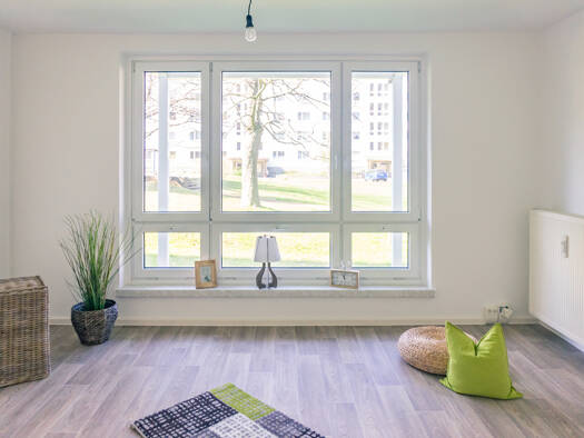 Wohnung zur Miete 341 € 2 Zimmer 57 m² 1. Geschoss frei ab 01.11.2026 Stollberger Straße 27 Kapellenberg Kapellenberg 09119