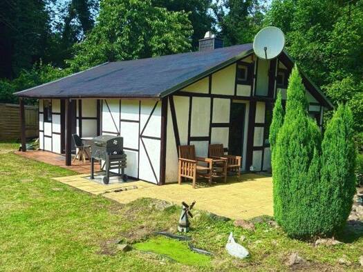 Haus zum Kauf 98.000 € 2 Zimmer 40 m² 379 m² Grundstück Buschmühlen Neubukow 18233