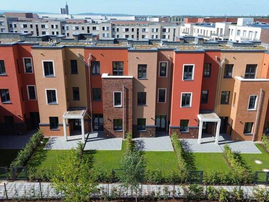 Haus zur Miete - Erstbezug 2.070 € 5 Zimmer 153,8 m² Bemerode Hannover 30539