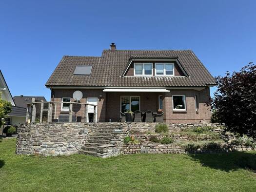 Einfamilienhaus zum Kauf 389.900 € 7 Zimmer 200 m² 1.415 m² Grundstück Vielist 17194