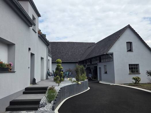 Einfamilienhaus zum Kauf 450.000 € 7 Zimmer 170 m² 1.215 m² Grundstück frei ab sofort Salmbach 67160