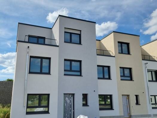 Reihenendhaus zum Kauf - Neubau provisionsfrei 694.500 € 6 Zimmer 139,1 m² 276 m² Grundstück Steinheim Hanau-Steinheim 63456