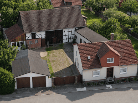 Einfamilienhaus zum Kauf 290.000 € 10 Zimmer 229,2 m² 1.282 m² Grundstück Großrettbach Drei Gleichen 99869