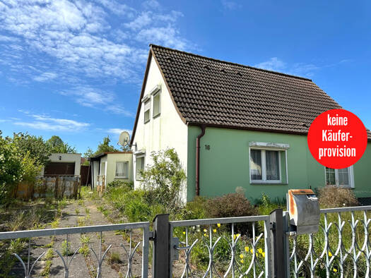 Doppelhaushälfte zum Kauf provisionsfrei 58.000 € 6 Zimmer 67,7 m² 917 m² Grundstück Friedland Friedland 17098