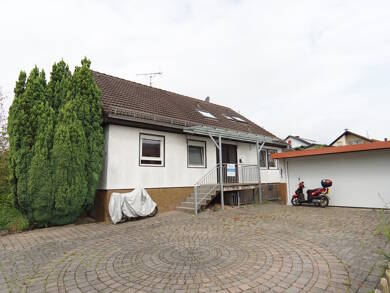 Haus zum Kauf 295.000 € 10 Zimmer 222 m² 579 m² Grundstück Neunkirchen Neunkirchen 74867