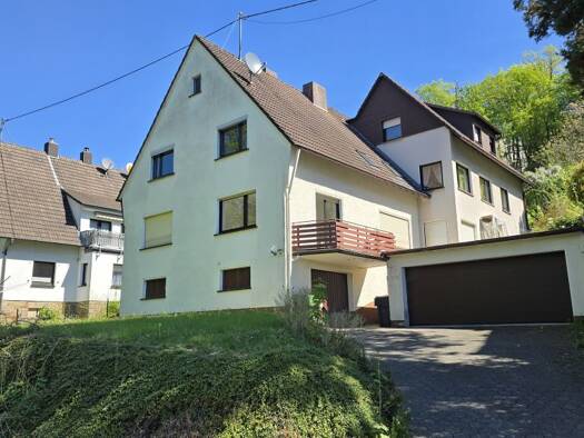 Doppelhaushälfte zum Kauf 249.000 € 6 Zimmer 123,7 m² 987 m² Grundstück frei ab sofort Gummersbach Gummersbach 51643