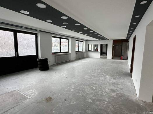 Verkaufsfläche zur Miete 1.450 € 4 Zimmer Kaufbeuren-Neugablonz Kaufbeuren / Kaufbeuren-Neugablonz 87600