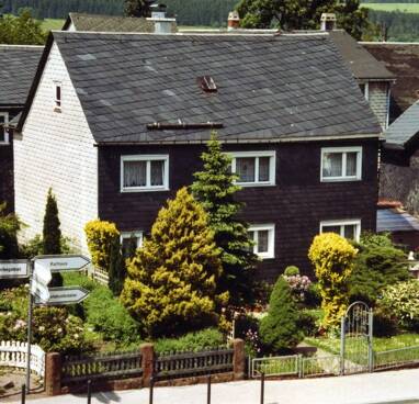Haus zum Kauf 65.000 € 6 Zimmer 120 m² 162 m² Grundstück frei ab sofort Hauptstr. 3 Großbreitenbach 98701