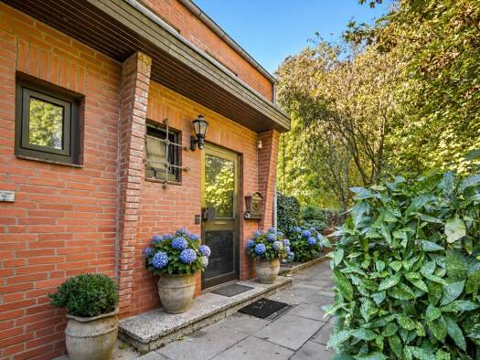 Reihenendhaus zum Kauf 155.000 € 5 Zimmer 115 m² 753 m² Grundstück Kücknitz Lübeck 23569