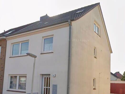Wohnung zur Miete 495 € 2 Zimmer 60 m² Geschoss 1/3 frei ab sofort Neumühlen-Dietrichsdorf Neumühlen - Dietrichsdorf 24149