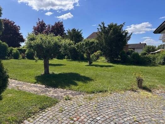 Einfamilienhaus zum Kauf 7 Zimmer 285 m² 1.339 m² Grundstück Obervorschütz Gudensberg 34281