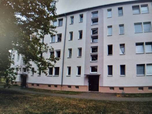 Wohnung zum Kauf provisionsfrei als Kapitalanlage geeignet 49.000 € 3 Zimmer 57 m² Deutzen Neukieritzsch 04575