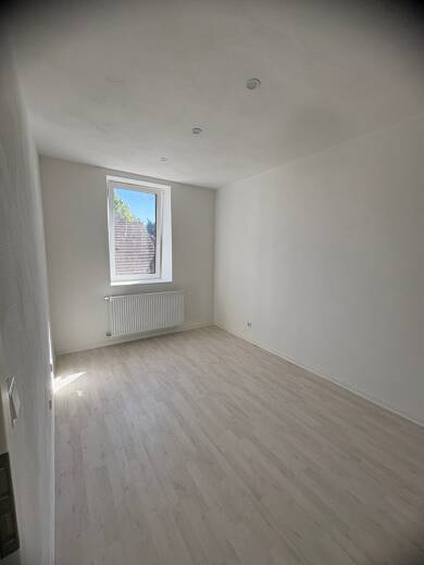 Wohnung zur Miete 360 € 2 Zimmer 40 m² frei ab 01.07.2025 Sulzbach Sulzbach/Saar 66280