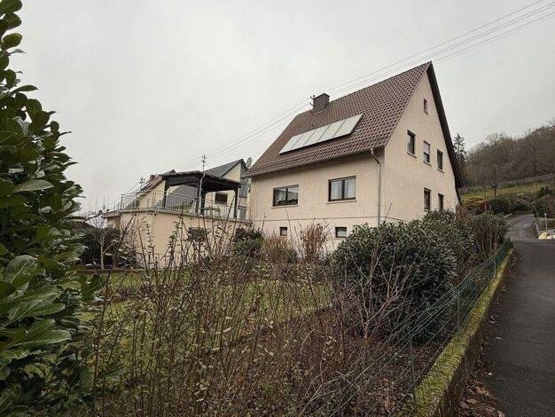 Einfamilienhaus zum Kauf provisionsfrei 290.000 € 8 Zimmer 144 m² 520 m² Grundstück Im Kirschgarten 10 Olsbrücken 67737
