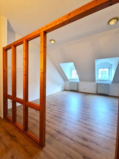 Wohnung zur Miete 800 € 3 Zimmer 90 m² Dachgeschoss Bad Hersfeld Bad Hersfeld 36251