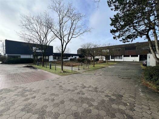 Bürofläche zur Miete 4.284 € 630 m² Bürofläche Seevetal 21220