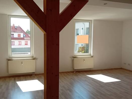 Wohnung zur Miete 585 € 3 Zimmer 90 m² Geschoss 1/1 frei ab sofort Güstrow Güstrow 18273