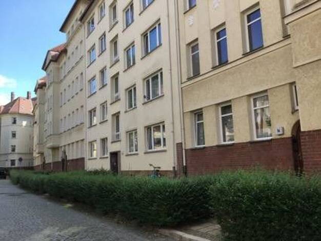 Wohnung zur Miete 674 € 5 Zimmer 89,7 m² frei ab 14.12.2026 Posadowskyanlagen 14 Reudnitz-Thonberg Leipzig 04317