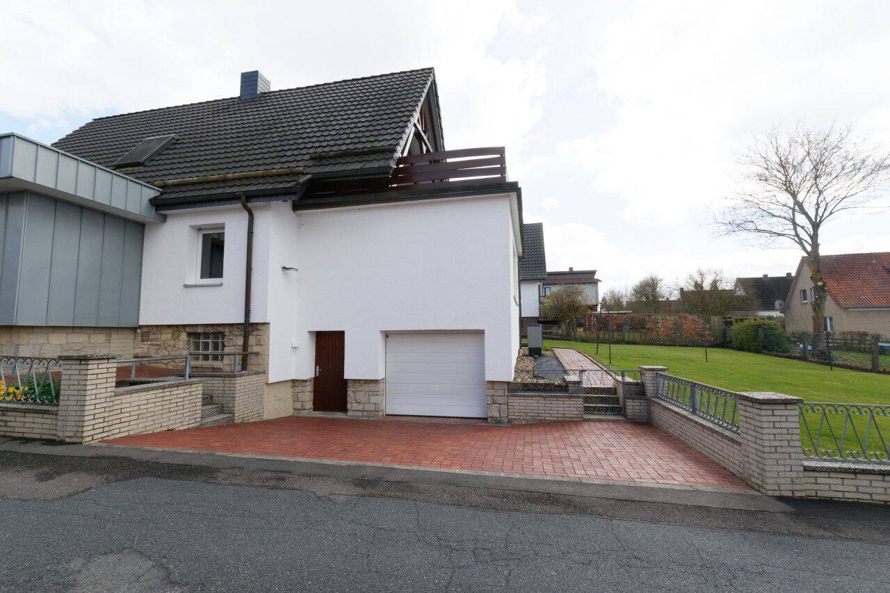 Immobilie in Lamspringe - Beste Lage, großzügig und vorbildlich saniert – Wärmepumpe & Solar-Speicher inklusive. Klasse A! - Bild 3