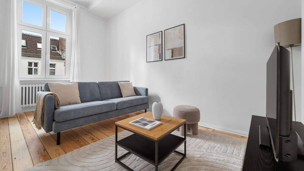 Wohnung zur Miete 1.395 € 2 Zimmer 60 m² 4. Geschoss frei ab sofort Kirchstraße 25 Moabit Berlin 10557