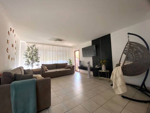 Wohnung zum Kauf 362.000 € 3,5 Zimmer 80 m² 2. Geschoss Neuenstadt Neuenstadt am Kocher 74196