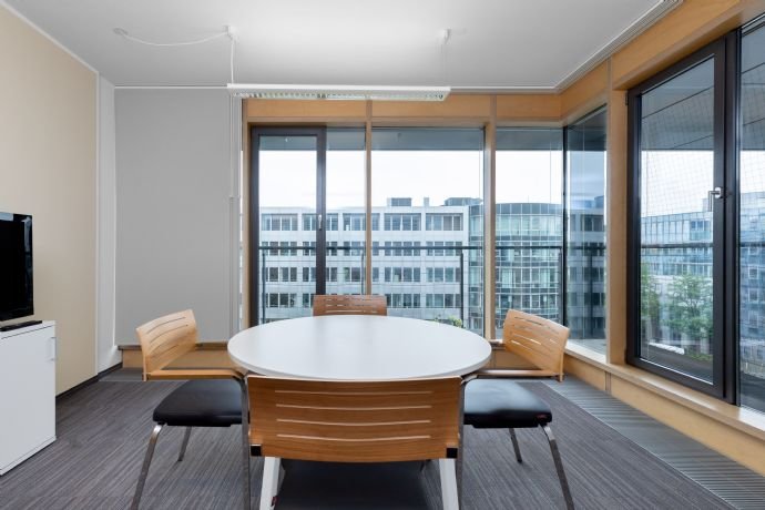 Bürofläche zur Miete 5.069 € 160 m²<br/>Bürofläche von 45 m² bis 160 m²<br/>Teilbarkeit Landsberger Str 302 St. Ulrich München 80687