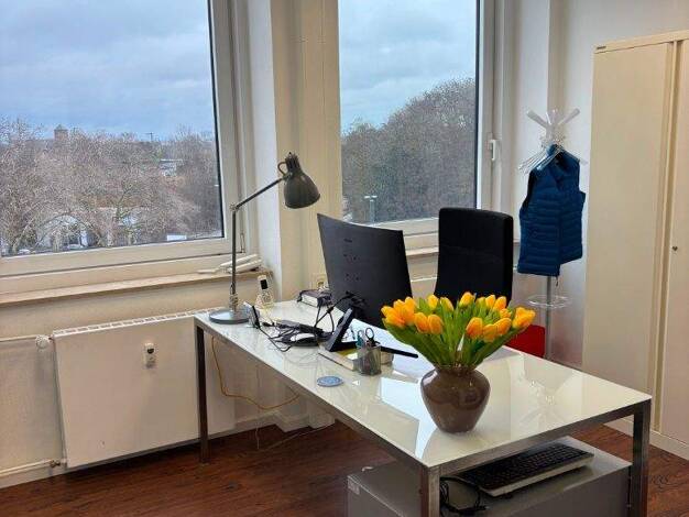 Bürofläche zur Miete provisionsfrei 880 € 30 m² Bürofläche Am Gleisdreieck Neuehrenfeld Köln 50823