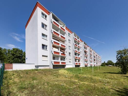 Wohnung zur Miete 170 € 2 Zimmer 46,7 m² EG Hanoier Straße 59 Silberhöhe Süd 06132