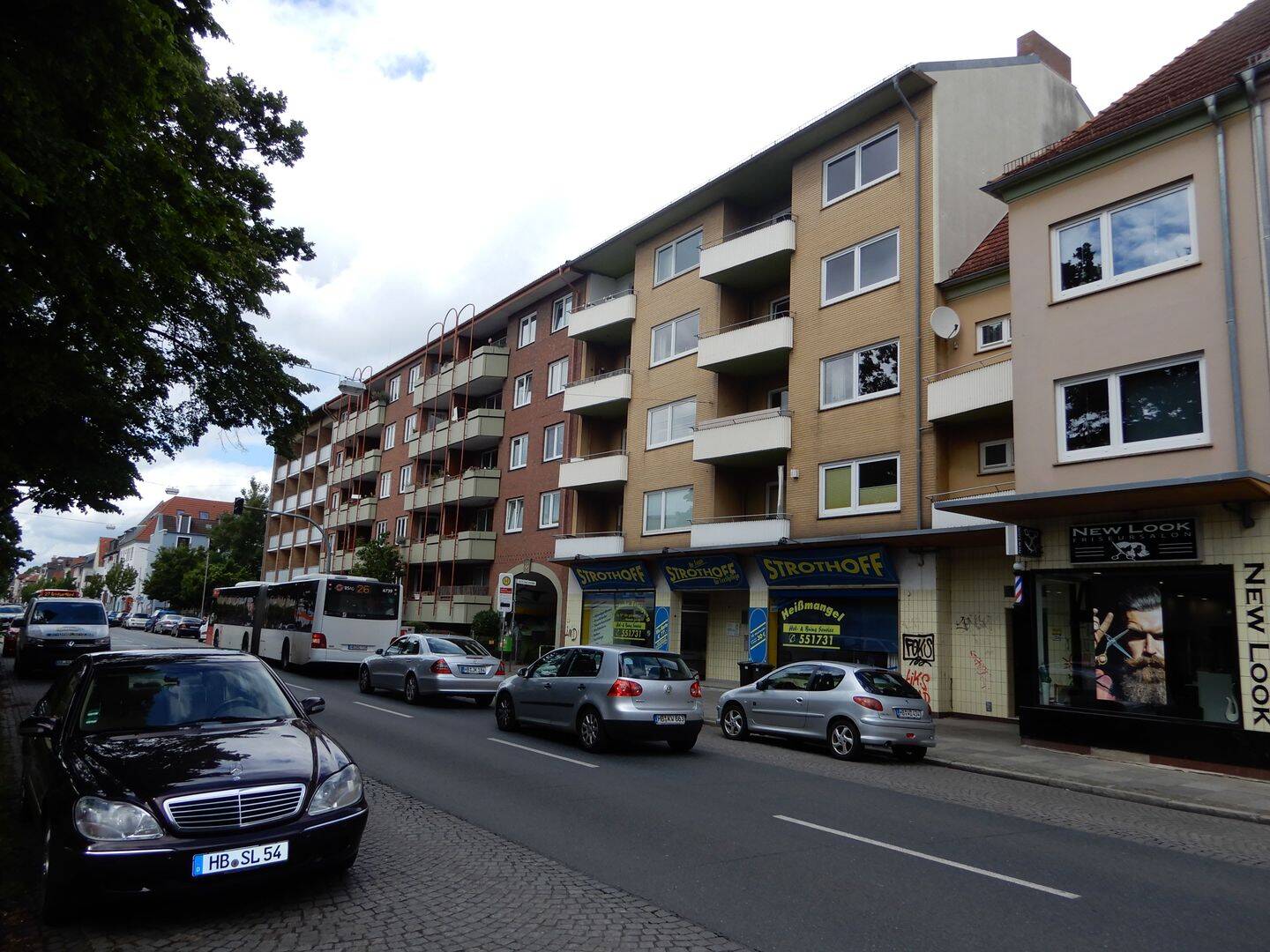 Property thumbnail 3