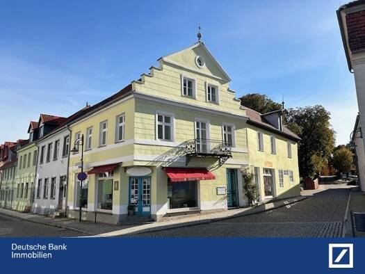 Mehrfamilienhaus zum Kauf provisionsfrei 389.000 € 8 Zimmer 170 m² 199 m² Grundstück Stavenhagen, Reuterstadt Stavenhagen 17153