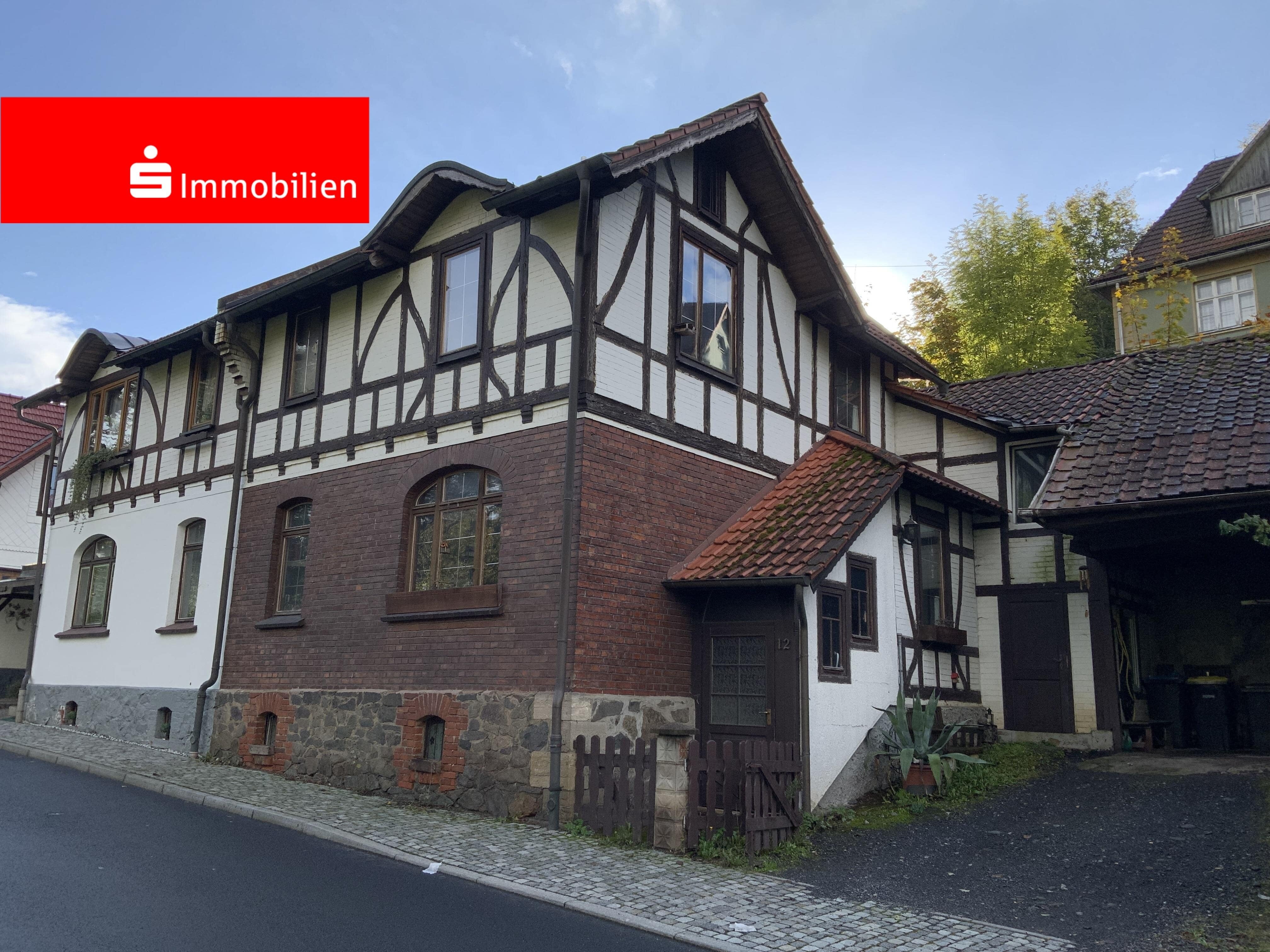 Mehrfamilienhaus zum Kauf 160.000 € 5 Zimmer 90 m²<br/>Wohnfläche 597 m²<br/>Grundstück Wahlbezirk 21 Suhl 98527