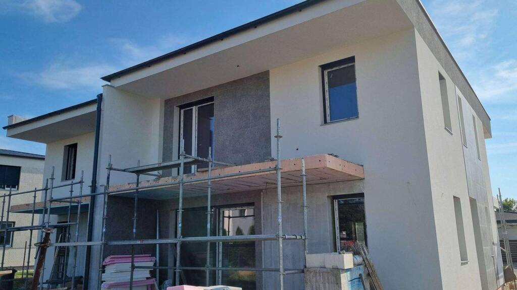 Einfamilienhaus zum Kauf 395.000 € 5 Zimmer 130 m² 300 m² Grundstück Siófok 8600