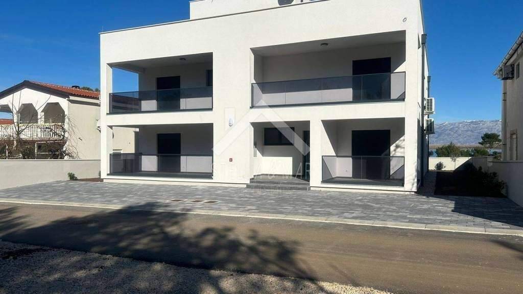 Wohnung zum Kauf 299.000 € 3 Zimmer 90 m² 1. Geschoss Vir