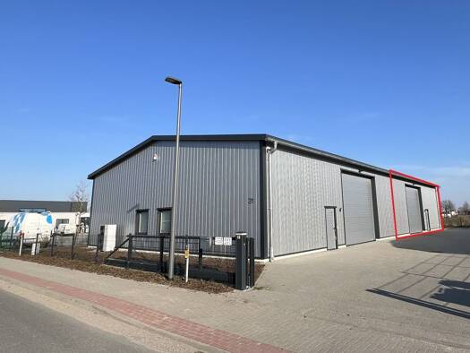 Lagerhalle zur Miete 1.575 € 225 m² Lagerfläche Roggentin 18184