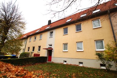 Wohnung zur Miete 239 € 3 Zimmer 42,8 m² 2. Geschoss Mücheln Mücheln (Geiseltal) 06249