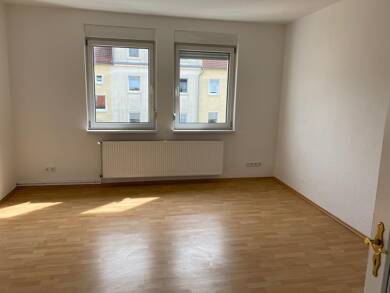 Wohnung zur Miete 450 € 3 Zimmer 67,2 m² Geschoss 1/1 Wolfen Bitterfeld-Wolfen 06766