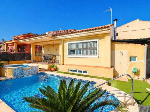 Villa zum Kauf provisionsfrei 299.950 € 4 Zimmer 130 m² 368 m² Grundstück Almoradi 03160