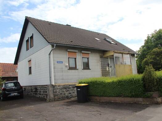 Haus zum Kauf 129.000 € 5 Zimmer 157 m² 1.900 m² Grundstück Engelrod Lautertal 36369