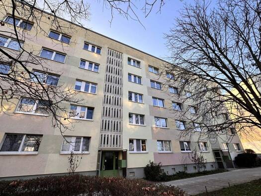 Studio zur Miete 285 € 2 Zimmer 51 m² 3. Geschoss Südstadt Halle (Saale) 06128