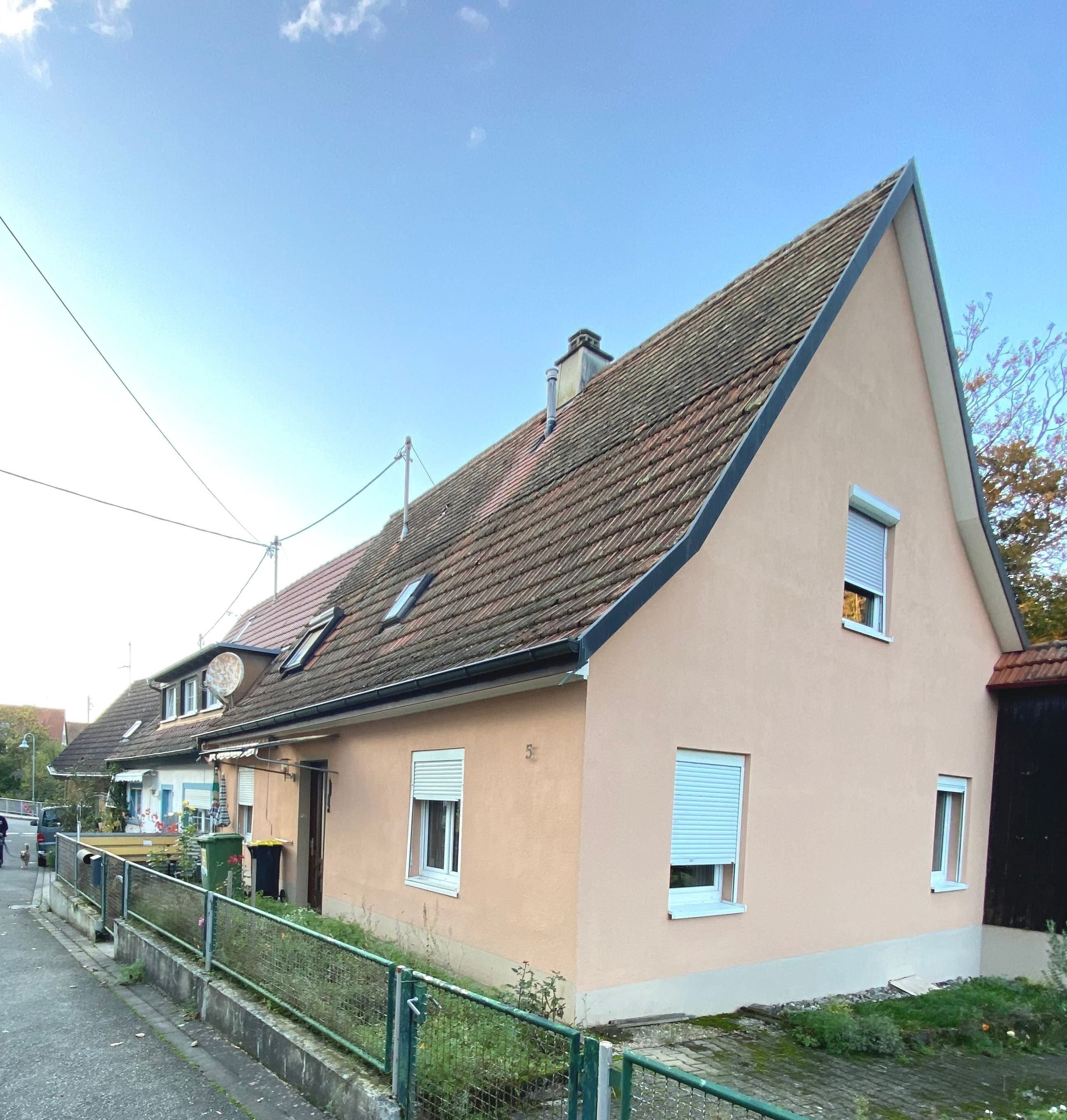 Einfamilienhaus zur Versteigerung 240.000 € 5 Zimmer 106 m²<br/>Wohnfläche 744 m²<br/>Grundstück Sulzburg Sulzburg 79295