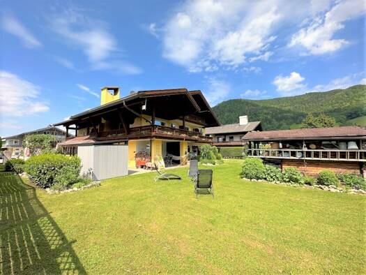 Hotel zum Kauf 1.890.000 € 18 Zimmer 1.138 m² Grundstück Ruhpolding 83324