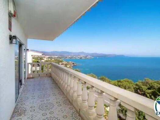Chalet zum Kauf 575.000 € 3 Zimmer 178 m² Calle Carrer De Santa Isabel 20, 20 Llançà 17490