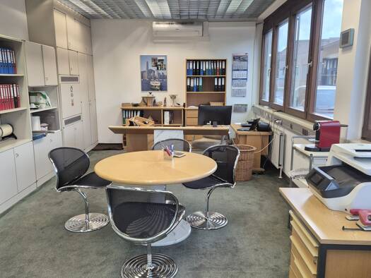 Bürofläche zur Miete provisionsfrei 850 € 1 Zimmer 40 m² Bürofläche Bündtenstrasse 6a Höchst 6973