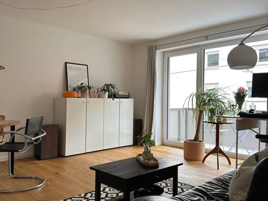 Wohnung zur Miete 1.602 € 3 Zimmer 67 m² Geschoss 1/4 frei ab sofort Süd Stuttgart 70180
